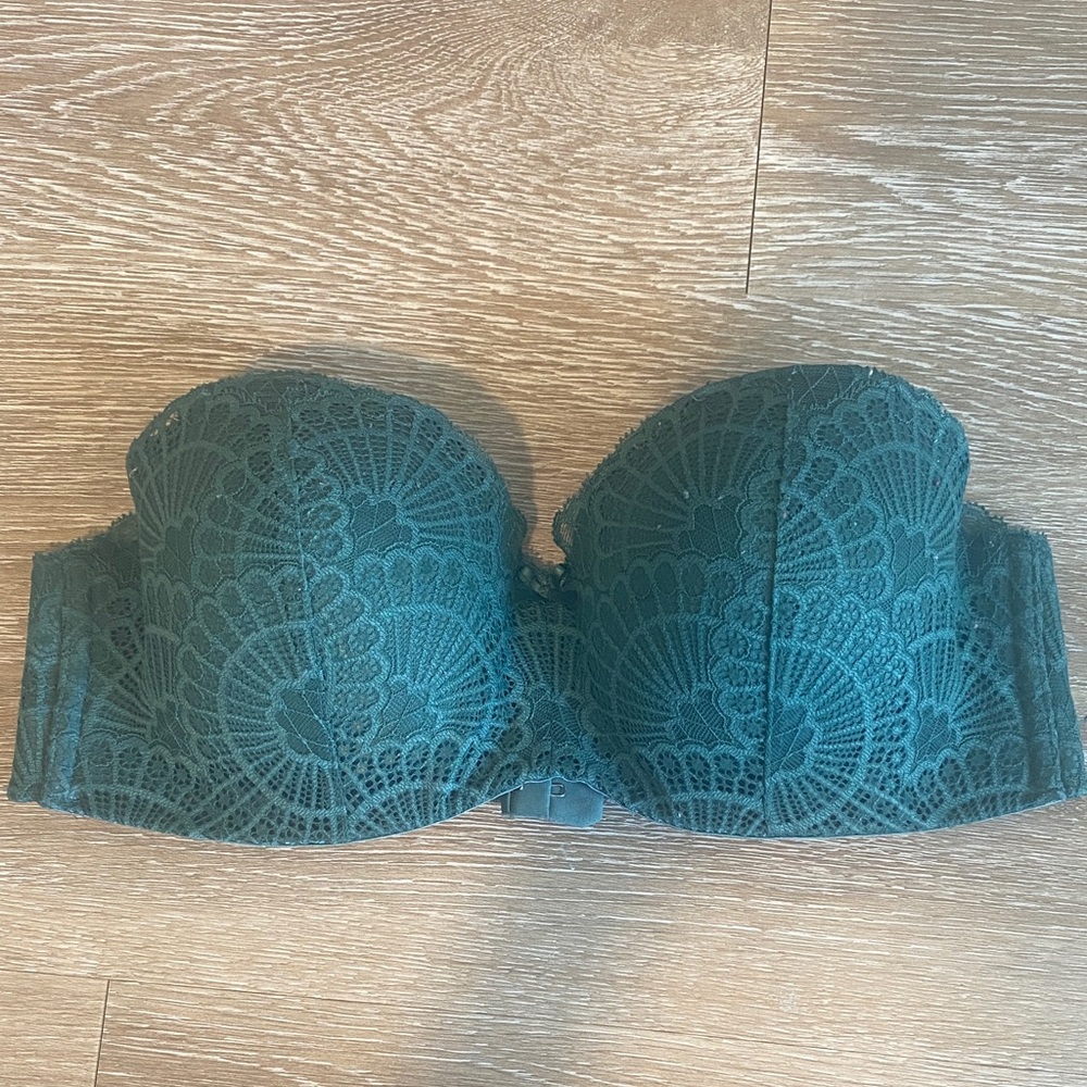 La Vie En Rose Lace Bra